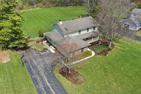Tiny photo for 5720 Springs Boulevard, Crystal Lake, IL 60012 (MLS # 12613112)