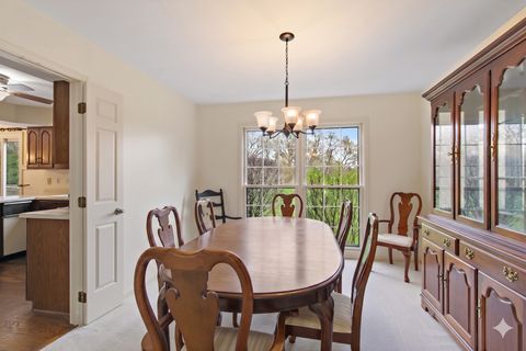 Tiny photo for 5720 Springs Boulevard, Crystal Lake, IL 60012 (MLS # 12613112)