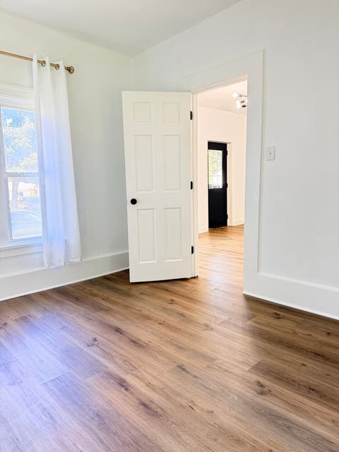 Tiny photo for 14607 Saint Louis Avenue, Midlothian, IL 60445 (MLS # 12681473)
