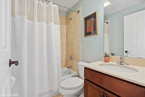 Tiny photo for 5121 S Kimbark Avenue #1E, Chicago, IL 60615 (MLS # 12500559)