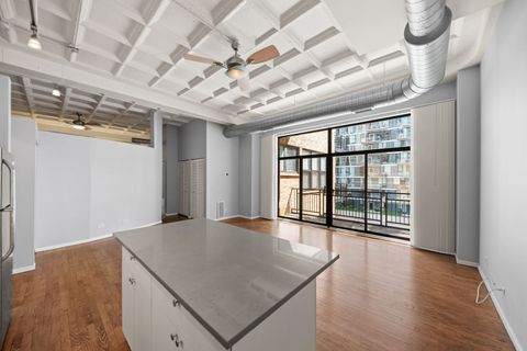 Tiny photo for 1307 S Wabash Avenue #606, Chicago, IL 60605 (MLS # 12631245)