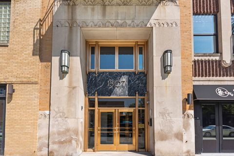 Tiny photo for 1307 S Wabash Avenue #606, Chicago, IL 60605 (MLS # 12631245)