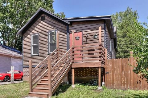 36 E Beardsley Avenue, Champaign, IL 61820 - #: 12562890