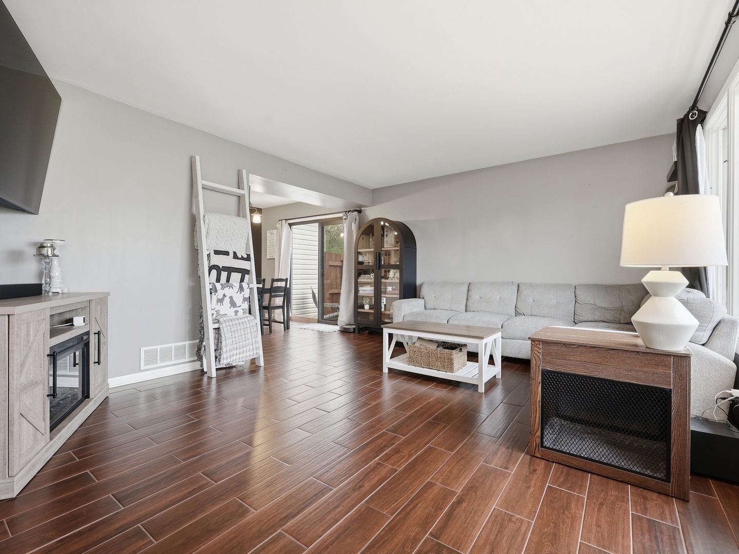 753 Bon Terre Road