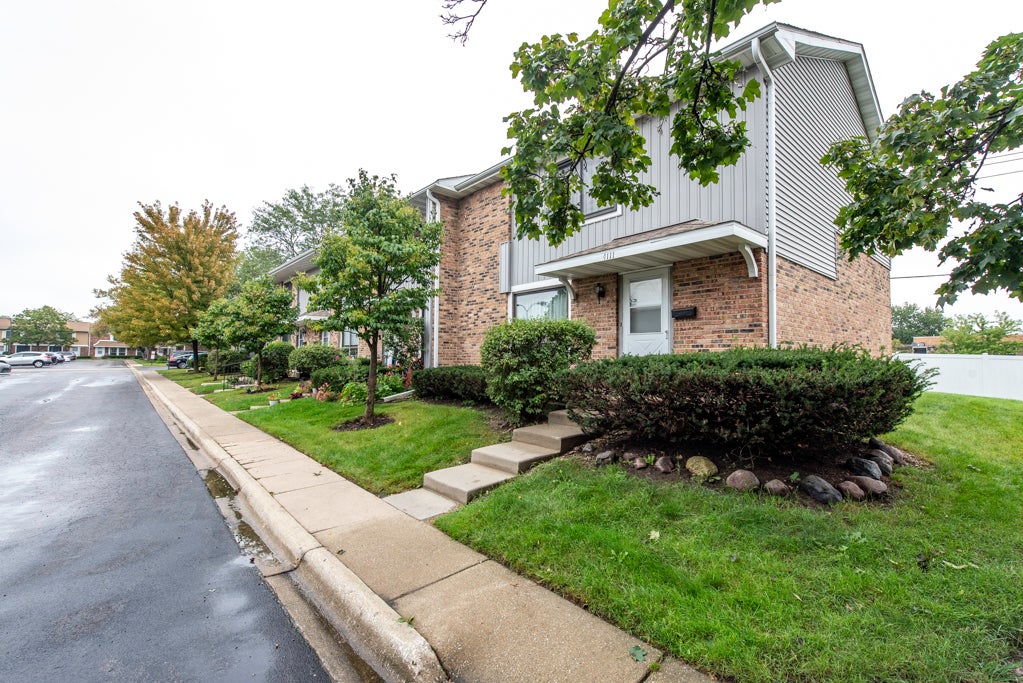 4111 Brentwood Lane