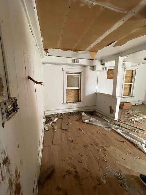 Tiny photo for 501 E Mulberry Street, Bloomington, IL 61701 (MLS # 12329237)