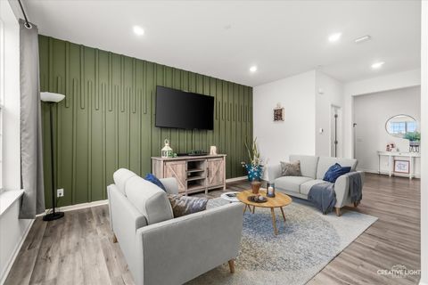 Tiny photo for 1122 Goldfinch Avenue, Yorkville, IL 60560 (MLS # 12616935)