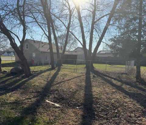 Tiny photo for 330 Central Avenue, Atwood, IL 61913 (MLS # 12584737)