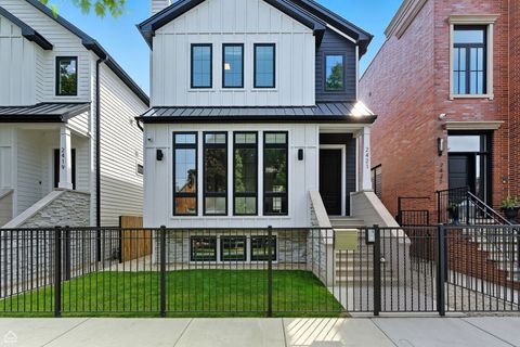 Photo of 2421 W Belden Avenue, Chicago, IL 60647 (MLS # 12530232)