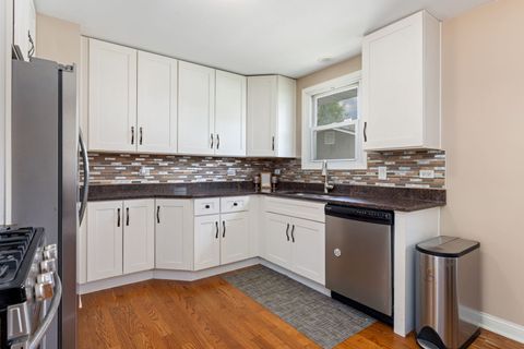 Tiny photo for 575 Aztec Drive, Carol Stream, IL 60188 (MLS # 12598820)