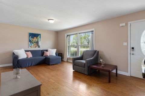 Tiny photo for 575 Aztec Drive, Carol Stream, IL 60188 (MLS # 12598820)