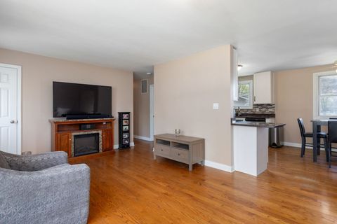 Tiny photo for 575 Aztec Drive, Carol Stream, IL 60188 (MLS # 12598820)