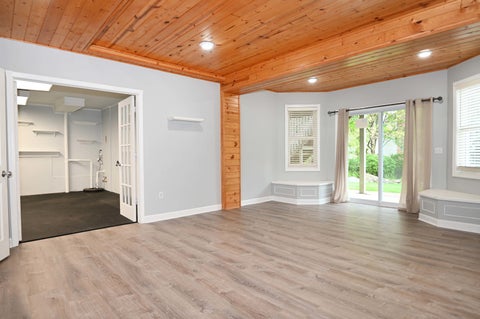 Tiny photo for 1897 Von Hoff Drive, Batavia, IL 60510 (MLS # 12610774)