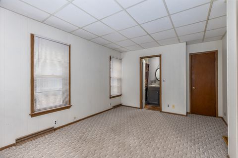 Tiny photo for 226 Clay Street, Ottawa, IL 61350 (MLS # 12589659)