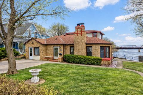 Photo of 226 Clay Street, Ottawa, IL 61350 (MLS # 12589659)