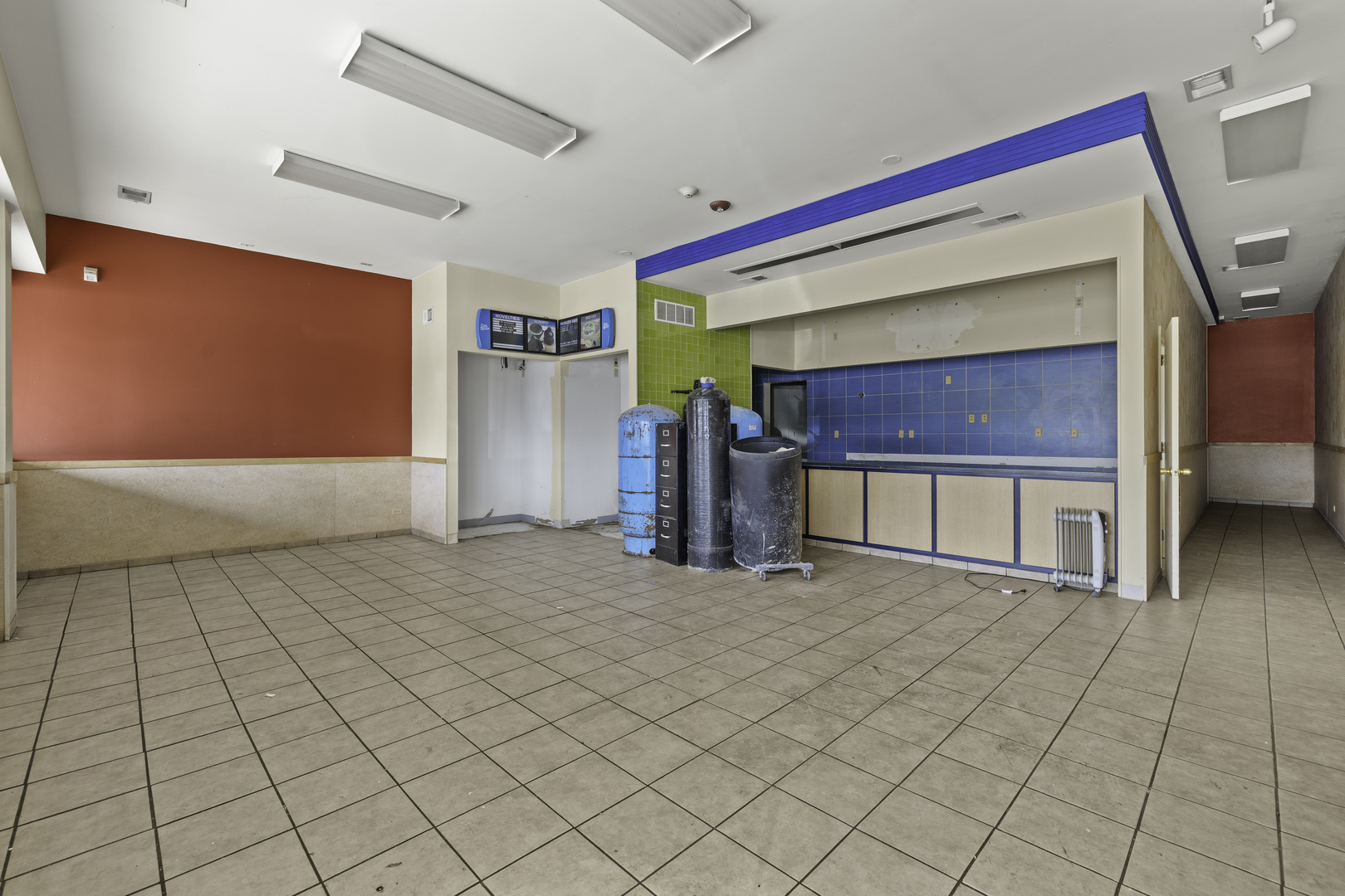 2450 N US Highway 12 N