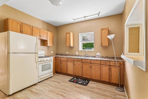 Tiny photo for 14248 Honore Avenue, Dixmoor, IL 60426 (MLS # 12690802)
