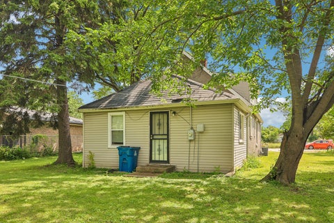 Tiny photo for 14248 Honore Avenue, Dixmoor, IL 60426 (MLS # 12690802)