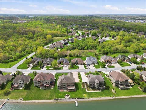 Tiny photo for 8858 S Doubletree Drive S, Crown Point, IN 46307 (MLS # 12687192)