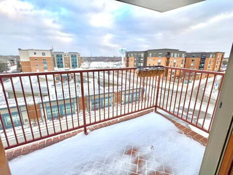 Tiny photo for 141 N La Grange Road #504, La Grange, IL 60525 (MLS # 12546477)