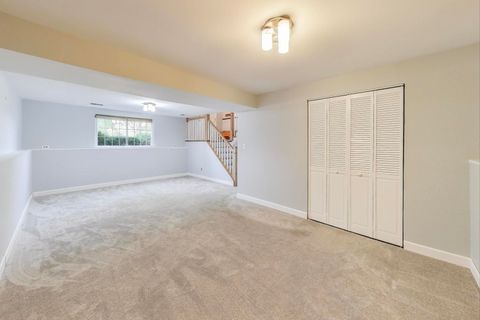 Tiny photo for 613 Autumn Drive, Roselle, IL 60172 (MLS # 12488413)
