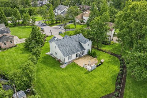 Tiny photo for 1337 Hiawatha Court, Highland Park, IL 60035 (MLS # 12606005)