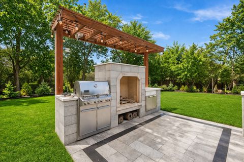 Tiny photo for 1337 Hiawatha Court, Highland Park, IL 60035 (MLS # 12606005)