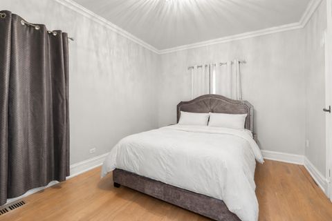 Tiny photo for 1337 Hiawatha Court, Highland Park, IL 60035 (MLS # 12606005)