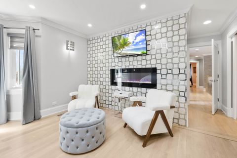 Tiny photo for 1337 Hiawatha Court, Highland Park, IL 60035 (MLS # 12606005)