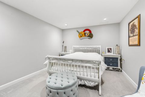 Tiny photo for 1337 Hiawatha Court, Highland Park, IL 60035 (MLS # 12606005)