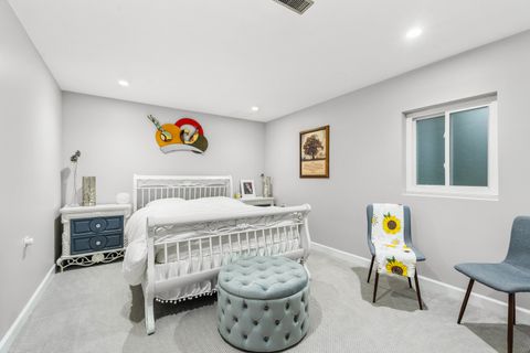 Tiny photo for 1337 Hiawatha Court, Highland Park, IL 60035 (MLS # 12606005)