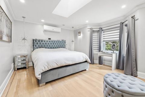 Tiny photo for 1337 Hiawatha Court, Highland Park, IL 60035 (MLS # 12606005)