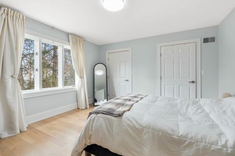 Tiny photo for 1337 Hiawatha Court, Highland Park, IL 60035 (MLS # 12606005)