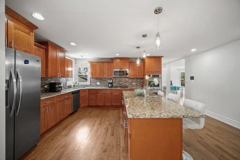 Tiny photo for 9157 S Avers Avenue, Evergreen Park, IL 60805 (MLS # 12770718)