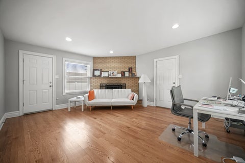 Tiny photo for 9157 S Avers Avenue, Evergreen Park, IL 60805 (MLS # 12770718)