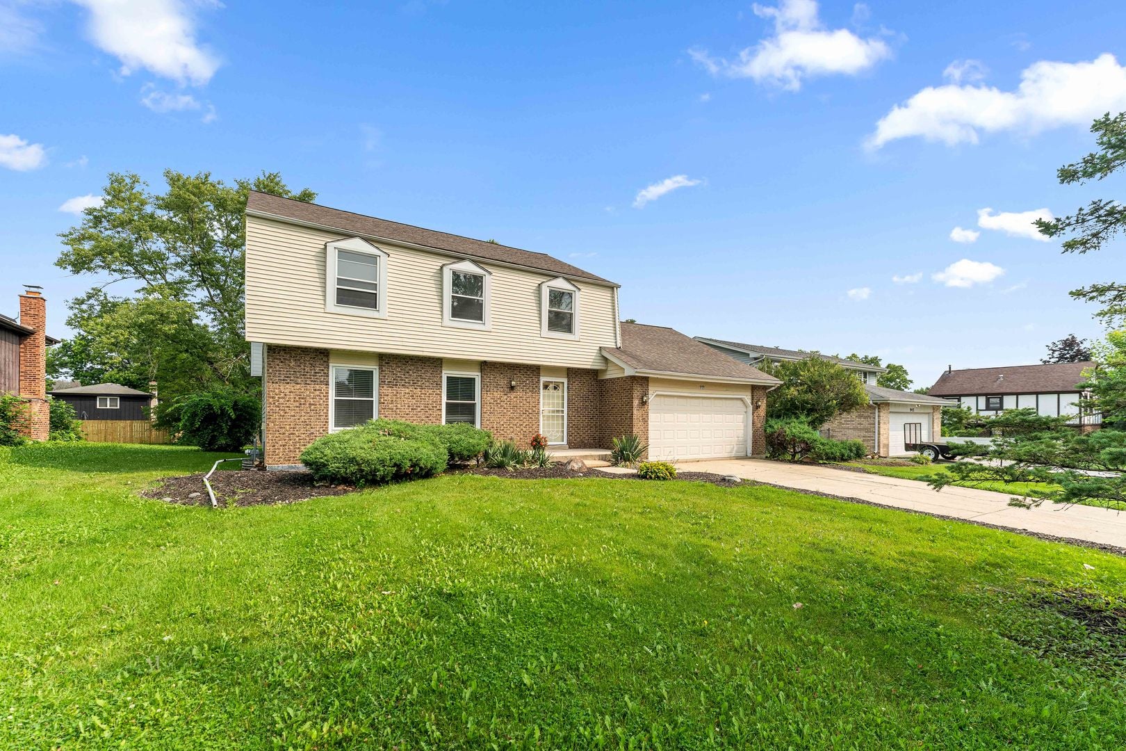 939 Honey Lane