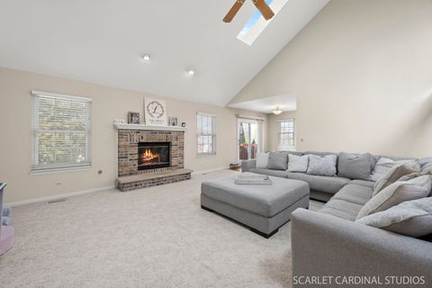 Tiny photo for 23 Westmoor Court, Aurora, IL 60502 (MLS # 12542460)