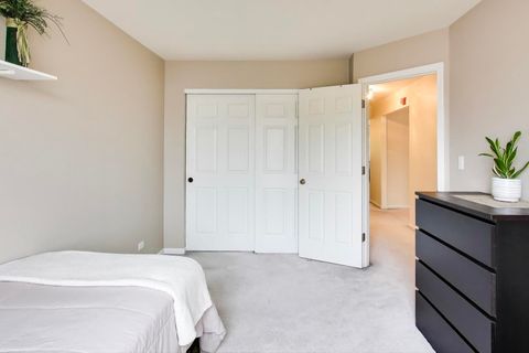 Tiny photo for 6648 Weather Hill Drive, Willowbrook, IL 60527 (MLS # 12496085)