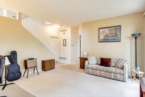 Tiny photo for 6648 Weather Hill Drive, Willowbrook, IL 60527 (MLS # 12496085)