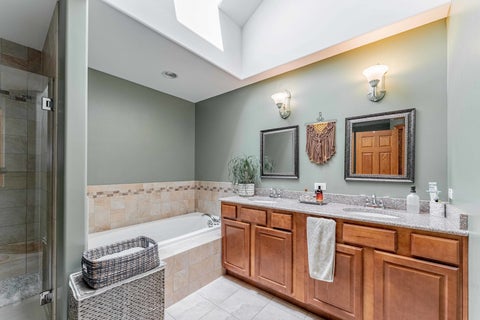 Tiny photo for 5207 Warren Avenue, Hillside, IL 60162 (MLS # 12735657)