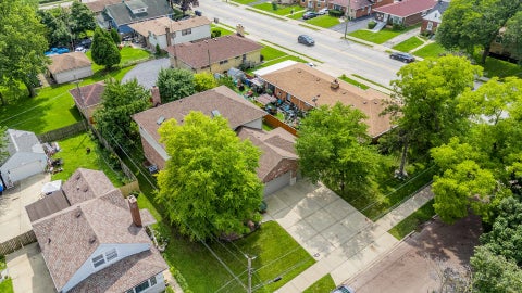 Tiny photo for 5207 Warren Avenue, Hillside, IL 60162 (MLS # 12735657)