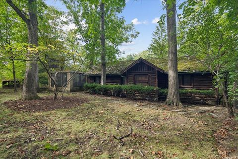 Tiny photo for 378 Oakland Drive, Highland Park, IL 60035 (MLS # 12508281)