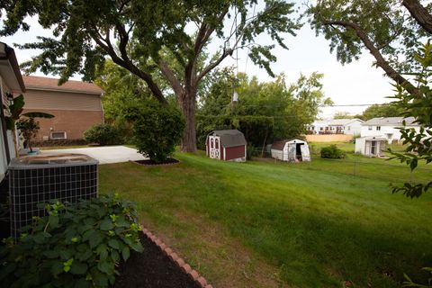 Tiny photo for 9012 W 89th Street, Hickory Hills, IL 60457 (MLS # 12470552)