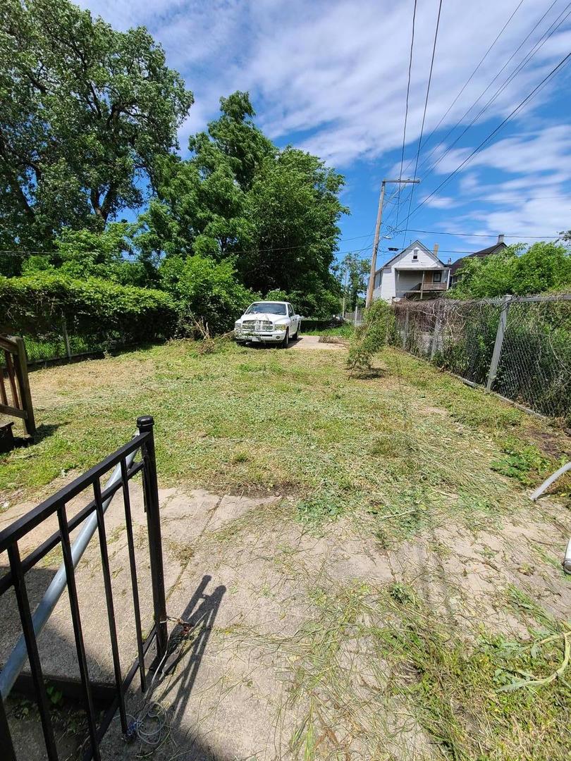 350 W 60th Street