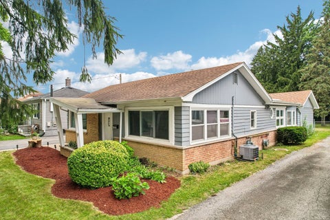 Tiny photo for 14626 Abbottsford Road, Midlothian, IL 60445 (MLS # 12701470)