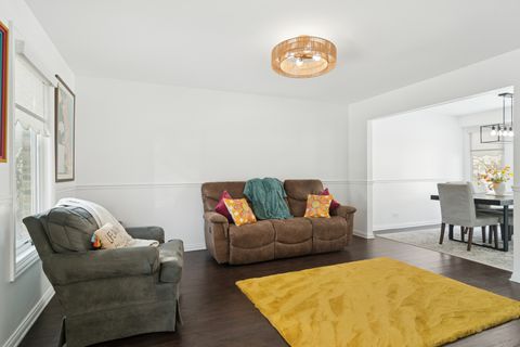 Tiny photo for 1318 Gail Drive, Buffalo Grove, IL 60089 (MLS # 12566144)