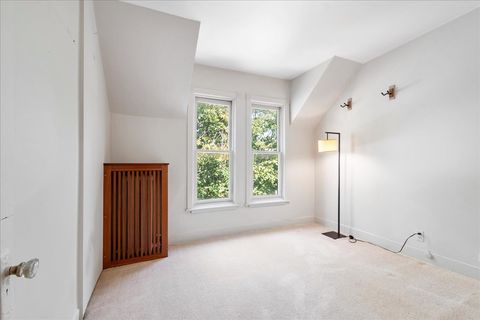 Tiny photo for 524 Hamilton Street, Evanston, IL 60202 (MLS # 12469199)