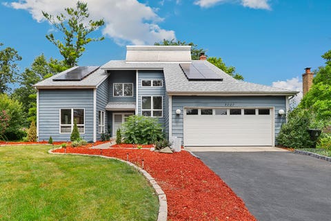 Photo of 3007 Monterey Drive, Flossmoor, IL 60422 (MLS # 12714870)