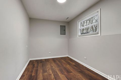 Tiny photo for 38132 N Manor Avenue, Beach Park, IL 60087 (MLS # 12589509)