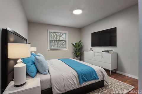 Tiny photo for 38132 N Manor Avenue, Beach Park, IL 60087 (MLS # 12589509)